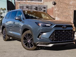 Elevate daily commutes with a sophisticated SUV made for modern living